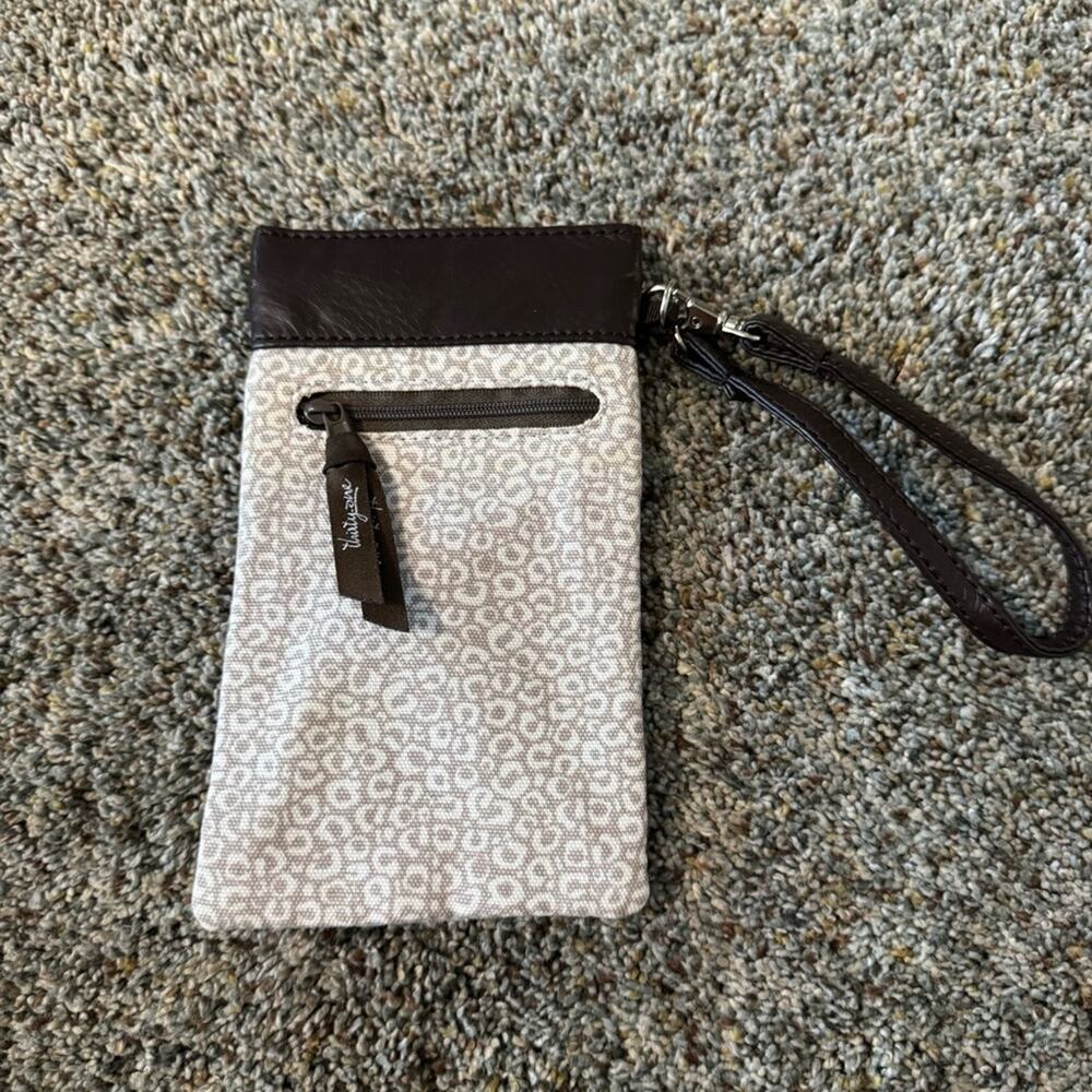 Thirty One Neutral Colors Sunglasses Wristlet Pouch Purse Pebbled Print